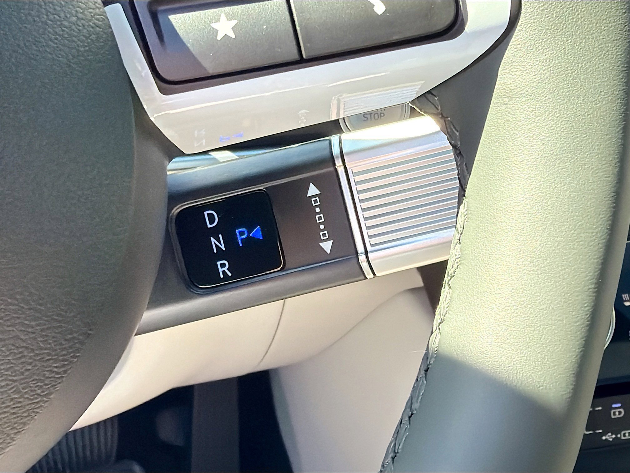 New 2026 Hyundai Tucson Limited FWD image 27