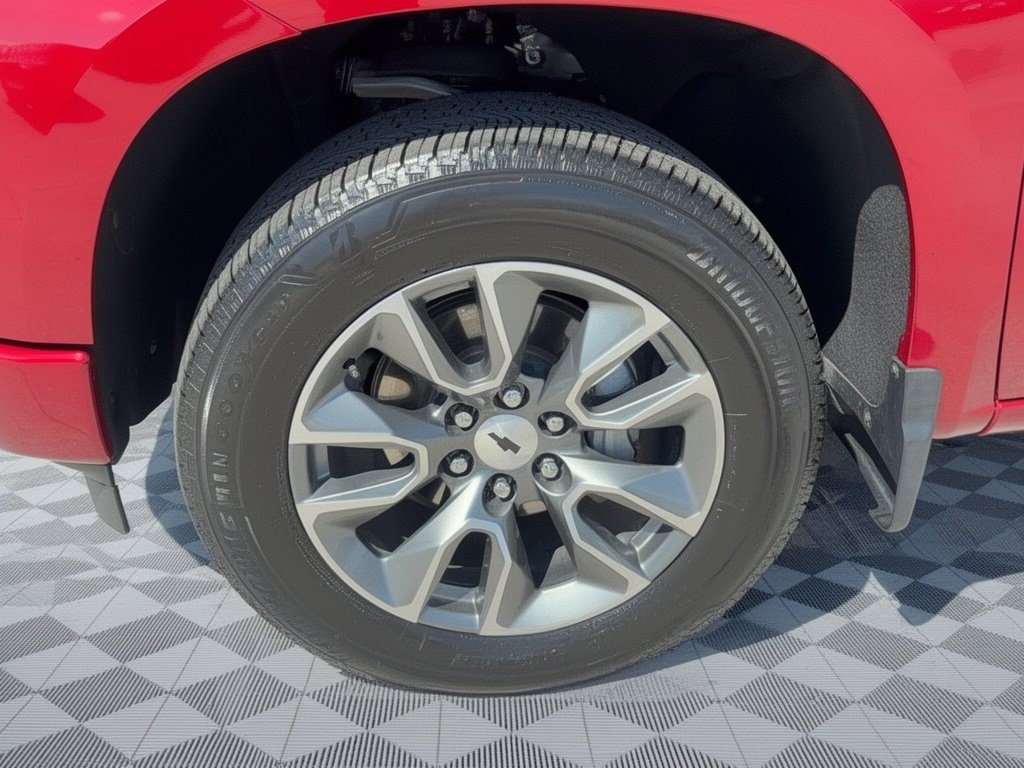 Certified 2026 Chevrolet Silverado 1500 RST RWD image 13