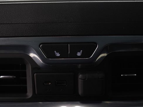 Used 2021 GMC Sierra 2500 Denali w/ Denali Ultimate Package image 21