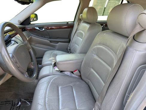 Used 2000 Cadillac De Ville w/ Comfort/Convenience Pkg FWD image 11