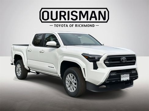 New 2025 Toyota Tacoma SR5 image 1