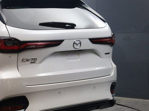 Used 2025 MAZDA CX-70 Plug-In Hybrid w/ Premium Plus image 7