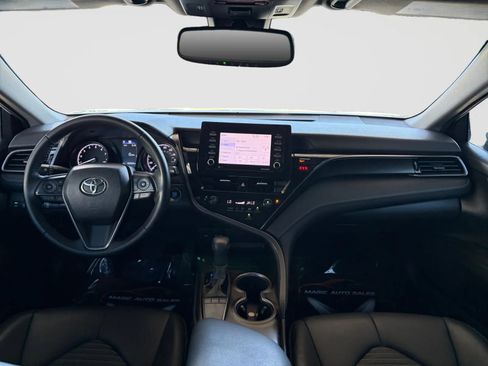 Used 2022 Toyota Camry SE w/ Convenience Package FWD image 22