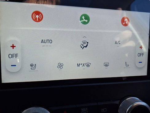 Used 2022 Ford Edge SEL w/ Convenience Package image 17