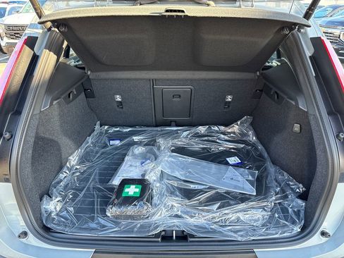 New 2026 Volvo XC40 B5 Plus w/ Protection Package Premier image 17