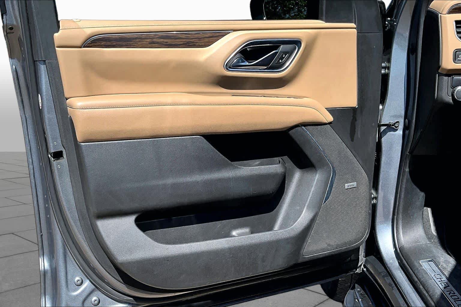 Used 2021 Chevrolet Tahoe Premier RWD image 22