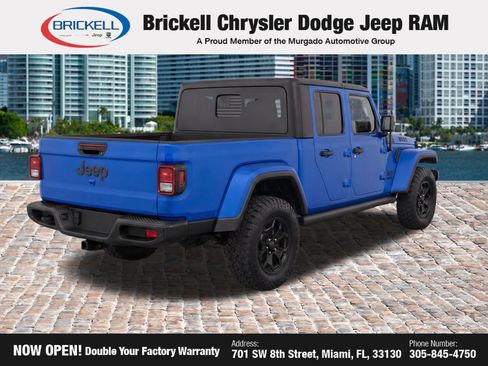 Used 2023 Jeep Gladiator Sport AWD/4WD image 4