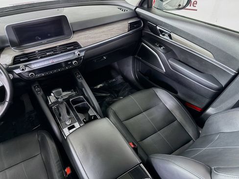 Used 2022 Kia Telluride EX w/ EX Premium Package image 27