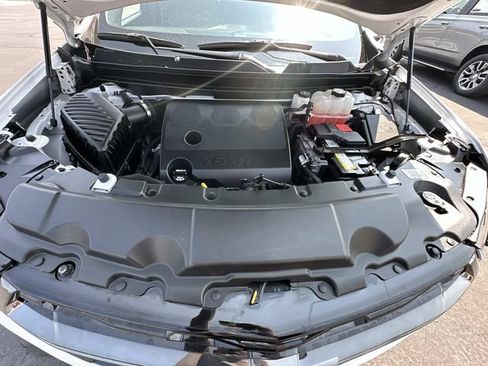 Certified 2023 Chevrolet Traverse RS w/ LPO, Floor Liner Package AWD/4WD image 30