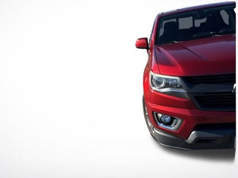 Used 2016 Chevrolet Colorado Z71 image 2