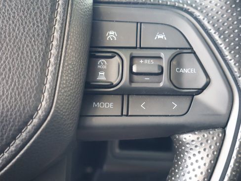 Used 2026 Toyota Tacoma SR5 AWD/4WD image 23