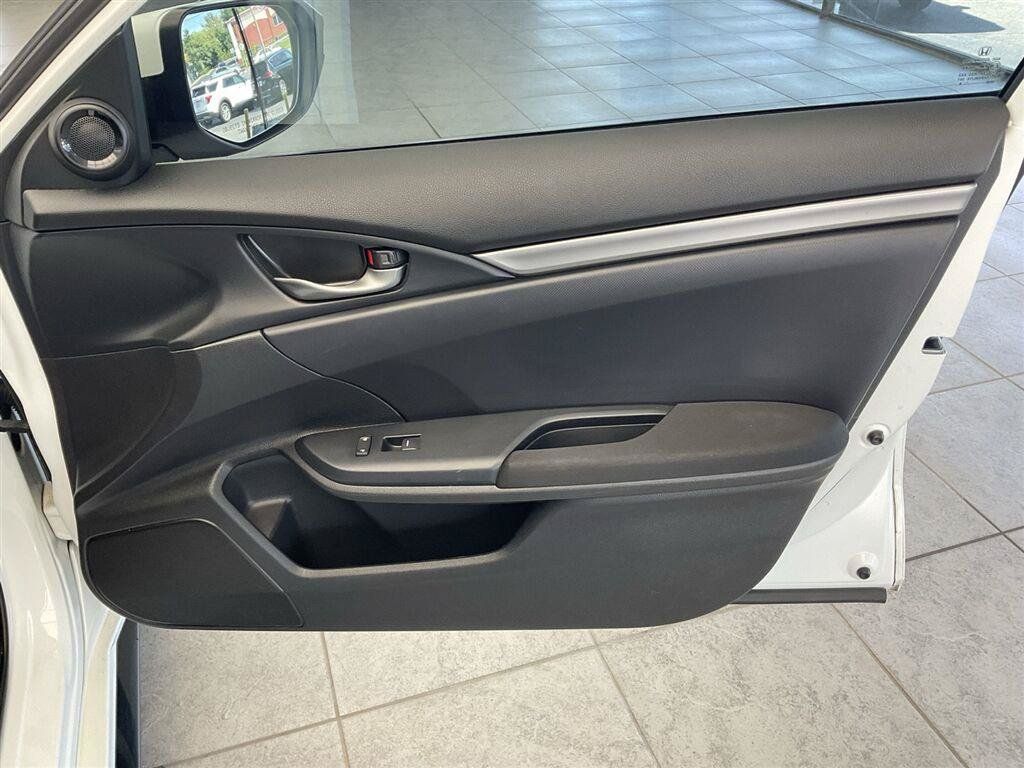 Used 2018 Honda Civic Sport image 13