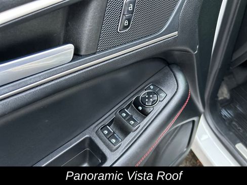 Used 2023 Ford Edge ST-Line w/ Class II Trailer Tow Package image 13