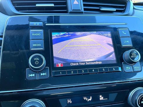 Used 2017 Honda CR-V LX image 27