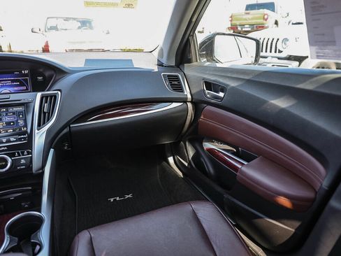 Used 2015 Acura TLX V6 w/ Technology Package FWD image 6