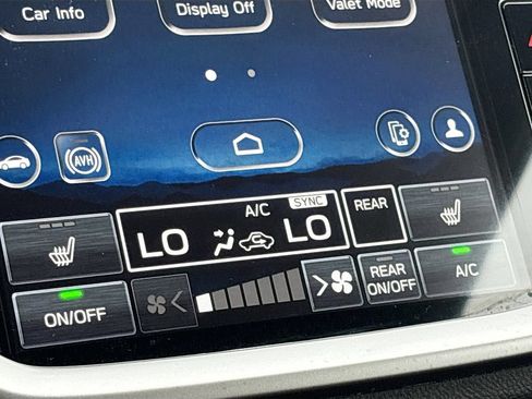 Used 2024 Subaru Ascent Premium w/ Convenience Package AWD/4WD image 19