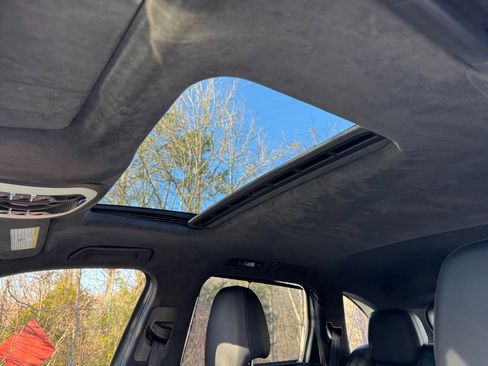 Used 2016 Porsche Cayenne GTS image 42