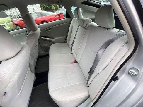 Used 2014 Toyota Prius Two FWD image 13