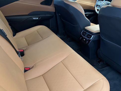 Used 2025 Lexus RX 350 Premium Plus FWD image 33