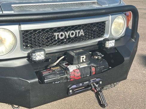 Used 2007 Toyota FJ Cruiser 4WD image 31