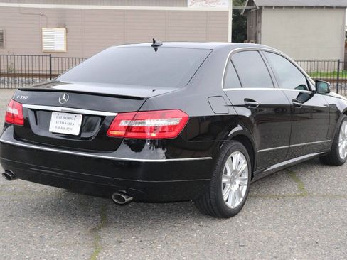 Used 2013 Mercedes-Benz E 350 Sedan image 9