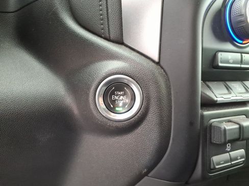 Used 2023 Chevrolet Silverado 2500 LTZ w/ Gooseneck/5TH Wheel Package image 12