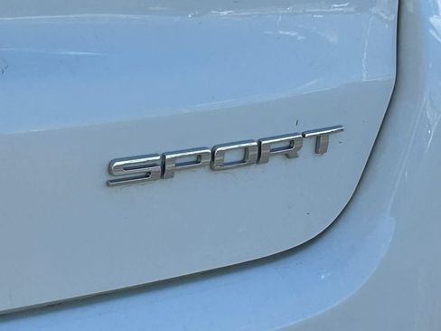 Used 2018 Jeep Compass Sport AWD/4WD image 5
