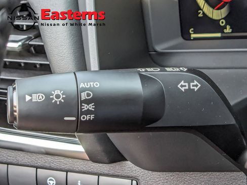 New 2025 Nissan Rogue SL w/ Tech Package image 33