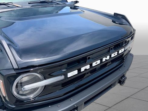 Used 2024 Ford Bronco Outer Banks AWD/4WD image 30