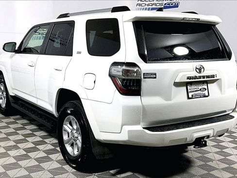 Used 2021 Toyota 4Runner SR5 image 8