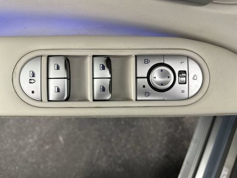 Used 2023 Hyundai Ioniq 5 Limited image 18