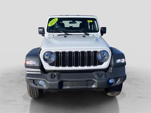 Certified 2025 Jeep Wrangler Sport image 9