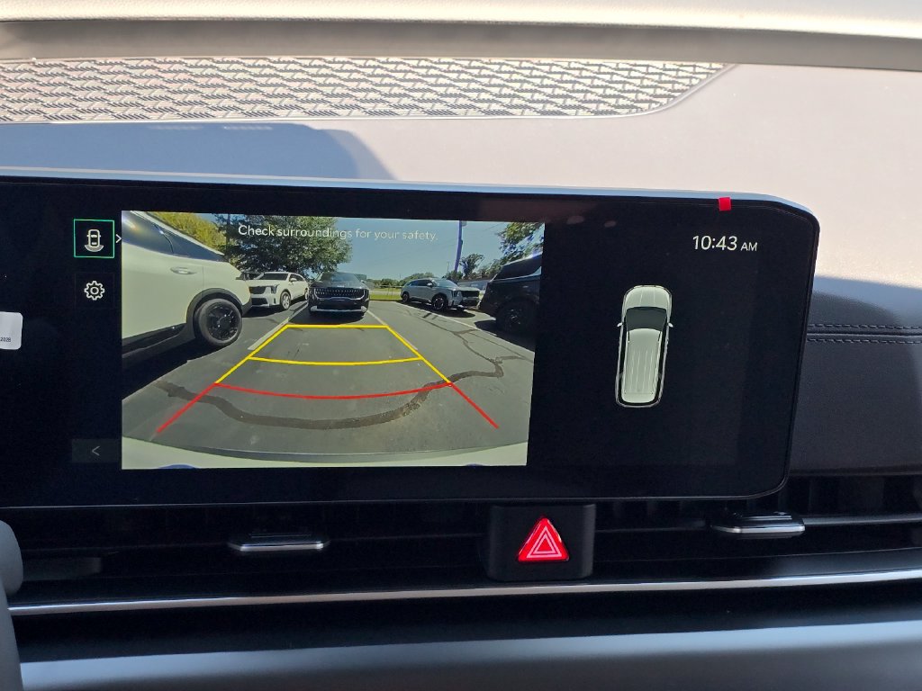 New 2027 Kia Carnival LX FWD image 16