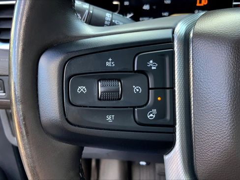 Certified 2023 GMC Yukon Denali image 22