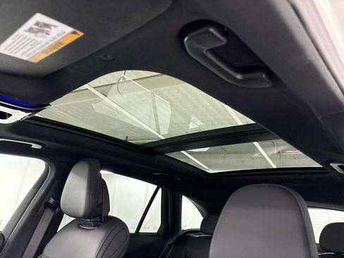 Certified 2026 Mercedes-Benz GLC 300 image 14