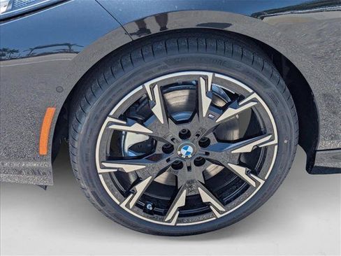 Used 2025 BMW 228i xDrive w/ Premium Package AWD/4WD image 9