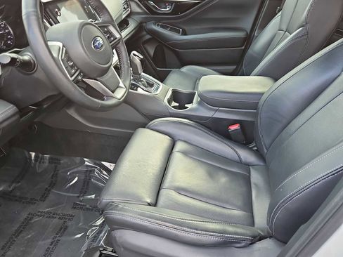 Certified 2022 Subaru Outback Limited image 17