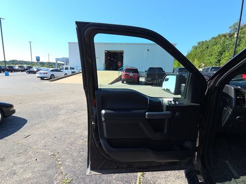 Used 2019 Ford F150 XLT w/ Equipment Group 302A Luxury AWD/4WD image 7