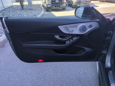 Used 2018 Mercedes-Benz C 300 4MATIC Cabriolet image 12