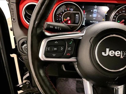 Used 2020 Jeep Gladiator Rubicon w/ Uconnect 4C Nav & Sound Group AWD/4WD image 12