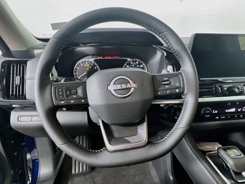 New 2026 Nissan Pathfinder SV AWD/4WD image 10
