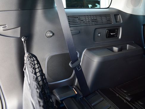 New 2025 Hyundai Santa Fe Limited image 32