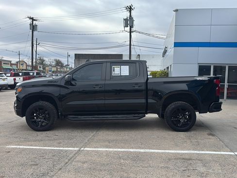 Used 2023 Chevrolet Silverado 1500 Custom Trail Boss w/ LPO, Dark Essentials Package image 8