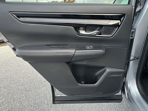 Used 2023 Honda CR-V Sport Touring image 18