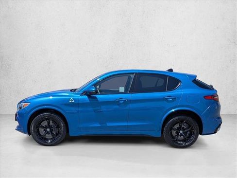 Used 2020 Alfa Romeo Stelvio Quadrifoglio AWD/4WD image 9