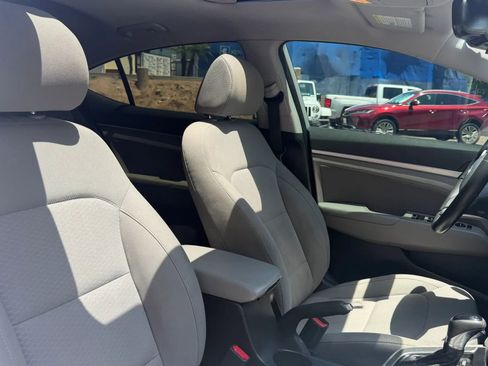 Used 2019 Hyundai Elantra Value Edition FWD image 21