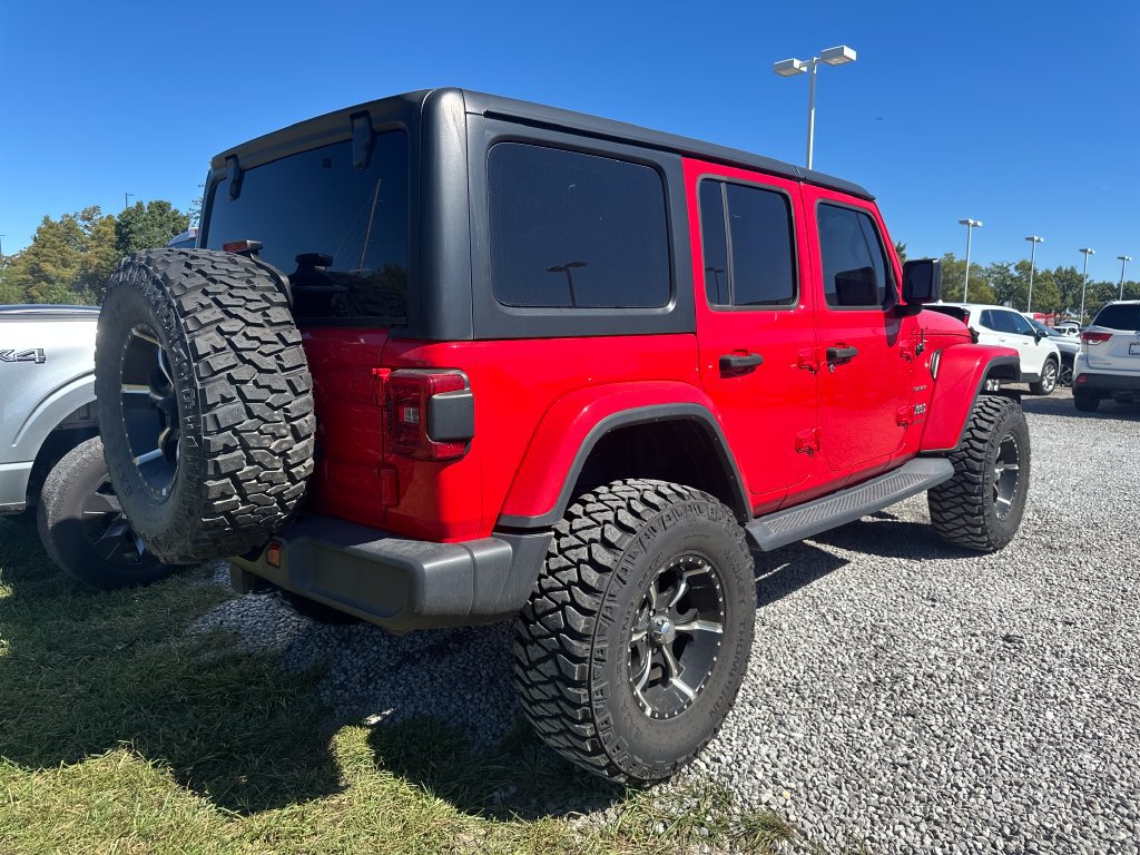 Used 2018 Jeep Wrangler Unlimited Sahara AWD/4WD image 2