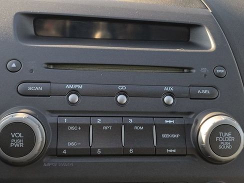 Used 2010 Honda Civic LX image 5