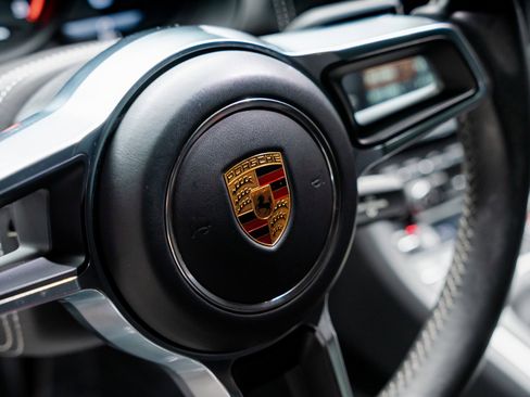 Used 2016 Porsche Cayman GT4 image 48