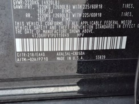 Used 2023 Toyota RAV4 Limited AWD/4WD image 22